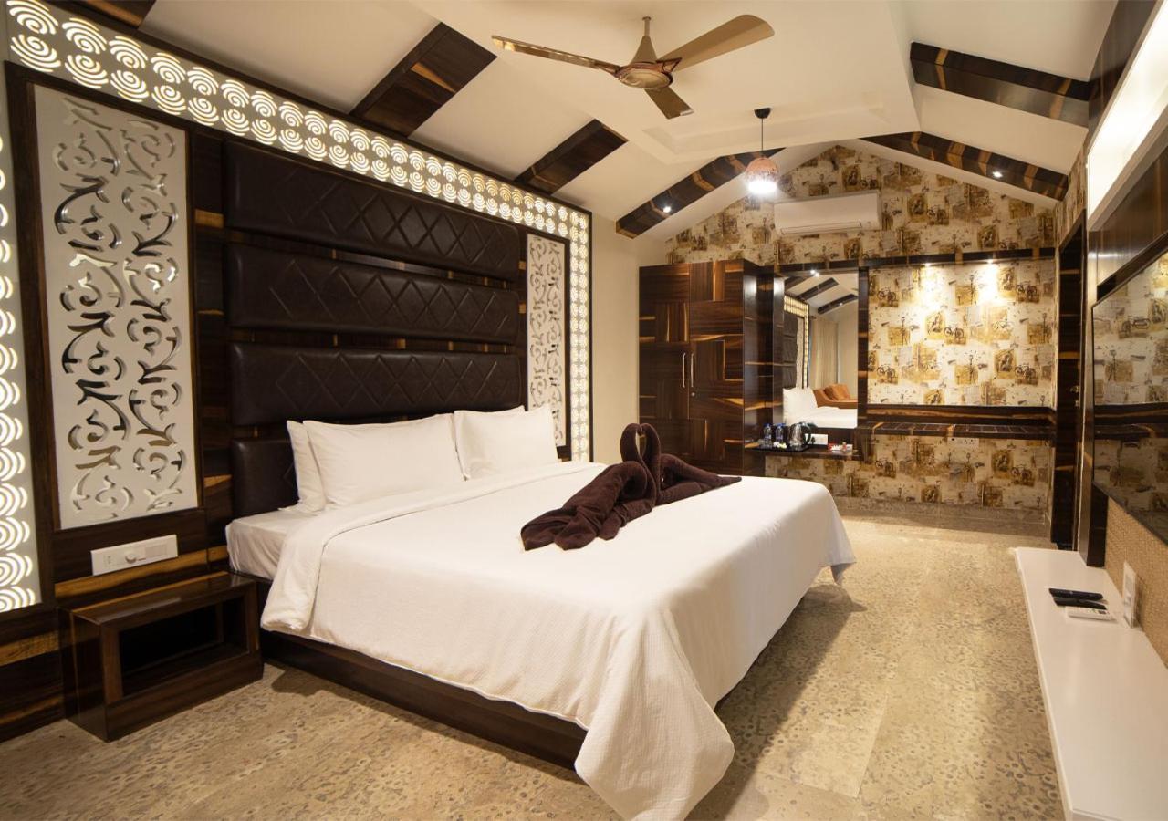 เอสอาร์ จังเกิล รีสอร์ต Hotel โคอิมบาทอร์ ภายนอก รูปภาพ