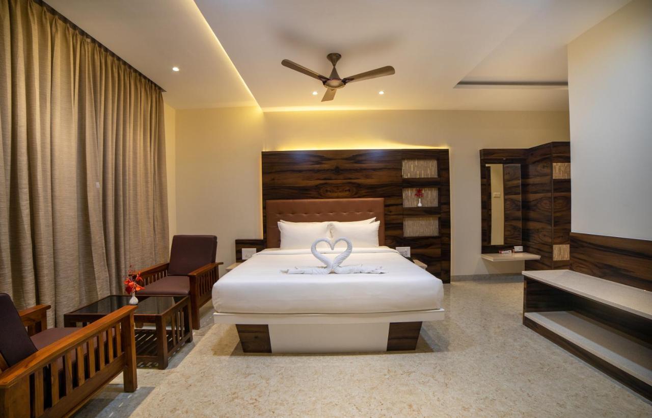 เอสอาร์ จังเกิล รีสอร์ต Hotel โคอิมบาทอร์ ภายนอก รูปภาพ