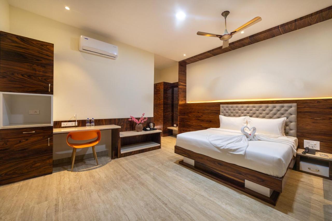 เอสอาร์ จังเกิล รีสอร์ต Hotel โคอิมบาทอร์ ภายนอก รูปภาพ
