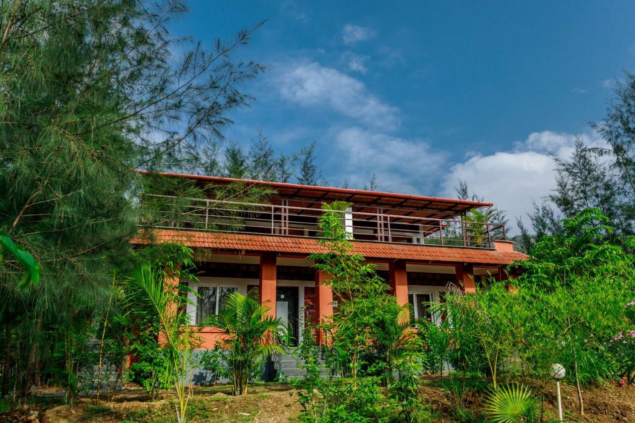 เอสอาร์ จังเกิล รีสอร์ต Hotel โคอิมบาทอร์ ภายนอก รูปภาพ